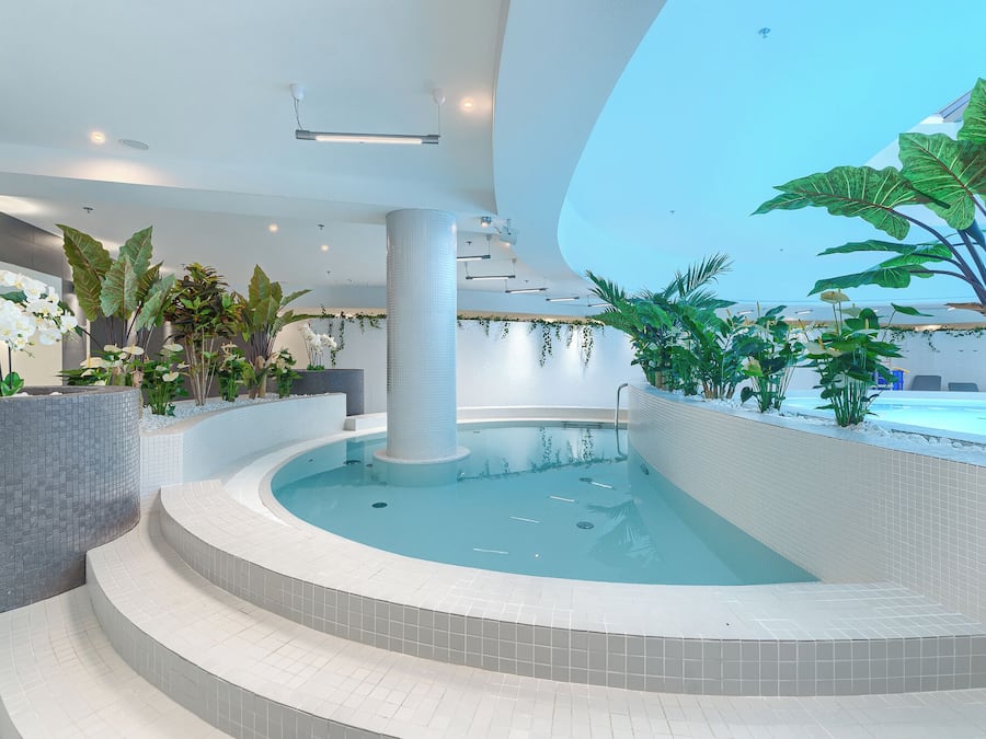 Indoor pool, open 7:00 AM to 10:00 PM, free cabanas, sun loungers