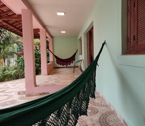 Terrace/patio - Chácara Aconchegante em Meio à Natureza em São Paulo (SÃO PAULO)