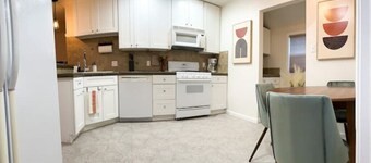 Stylish home near UNR and fairgrounds