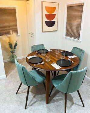 Dining - Chic Reno Retreat • Steps to UNR + Fairgrounds (Reno)