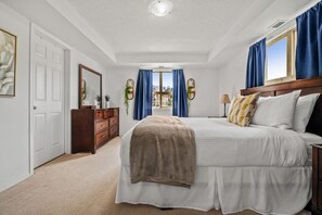 2 bedrooms, desk, free WiFi, bed sheets