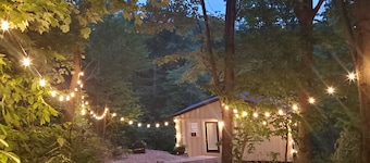 Opal Little Lodge - Luxury Stay with a Panoramic Tree Top View