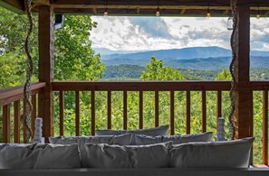 Property grounds - Bluff Mountain Beauty! Check out our new WAP! (Sevierville)