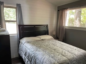 1 chambre, accĂšs Internet, draps fournis