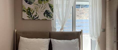 2 dormitorios, escritorio, sistema de insonorización