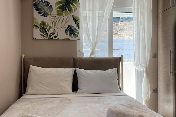 2 habitaciones, escritorio y sistema de insonorización