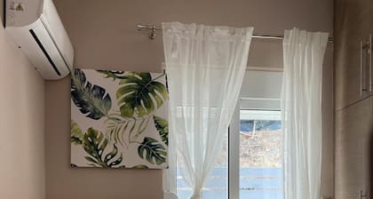 Modern and cozy bungalow, close to traditional villages and airport