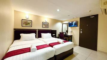Deluxe Room, 2 Twin Beds | Desk, laptop workspace, WiFi (free), individually decorated