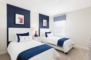 6 habitaciones, tabla de planchar con plancha, wifi y ropa de cama 