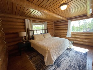 4 bedrooms, free WiFi, bed sheets - Stratton Ranch - Wyoming Getaway Cabin - 4 bed/2 bath WY Cabin! (Dubois)
