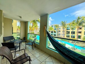 Property grounds - Tropical Resort , 5 Pools & Direct Beach Access (Loiza PR)