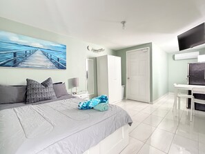 1 bedroom, iron/ironing board, free WiFi, bed sheets