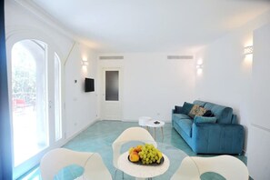 Dining - Coastal House on the Amalfi Coast - private parking space (Conca dei Marini)