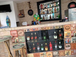 Bar (in der Unterkunft)