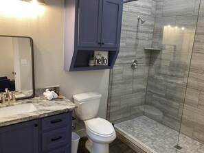Shower, towels