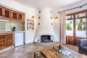 Interior - Holiday apartment Oasis on the upper floor with comfort and charm, pool, and a prime location close to the beach in Cala Santanyí  (Santanyi)