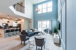 TV - 700SST-The Retreat at ChampionsGate by RedAwning (Kissimmee)