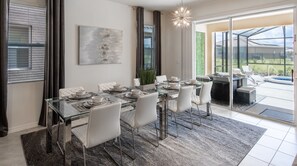 Dining - 7547OML-Solterra Resort by RedAwning (Davenport)