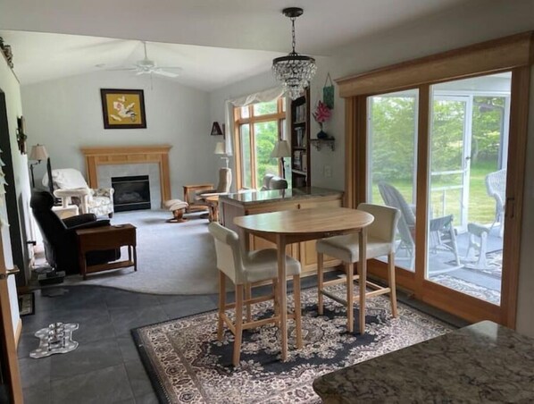 Interior - Secluded Country Home on 6 Acres
(Oshkosh)