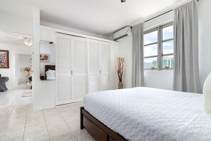 2 bedrooms, iron/ironing board, WiFi, bed sheets - Apartment centrally located in New Kingston (Kingston)