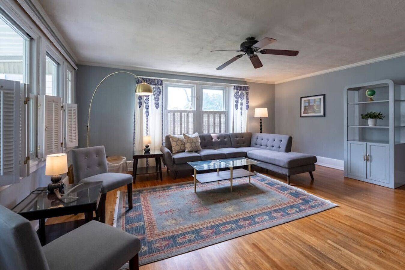 2BR Historic Home in Geneva w/Fire pit