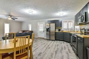 經濟公寓 | 私人廚房 | 紙巾