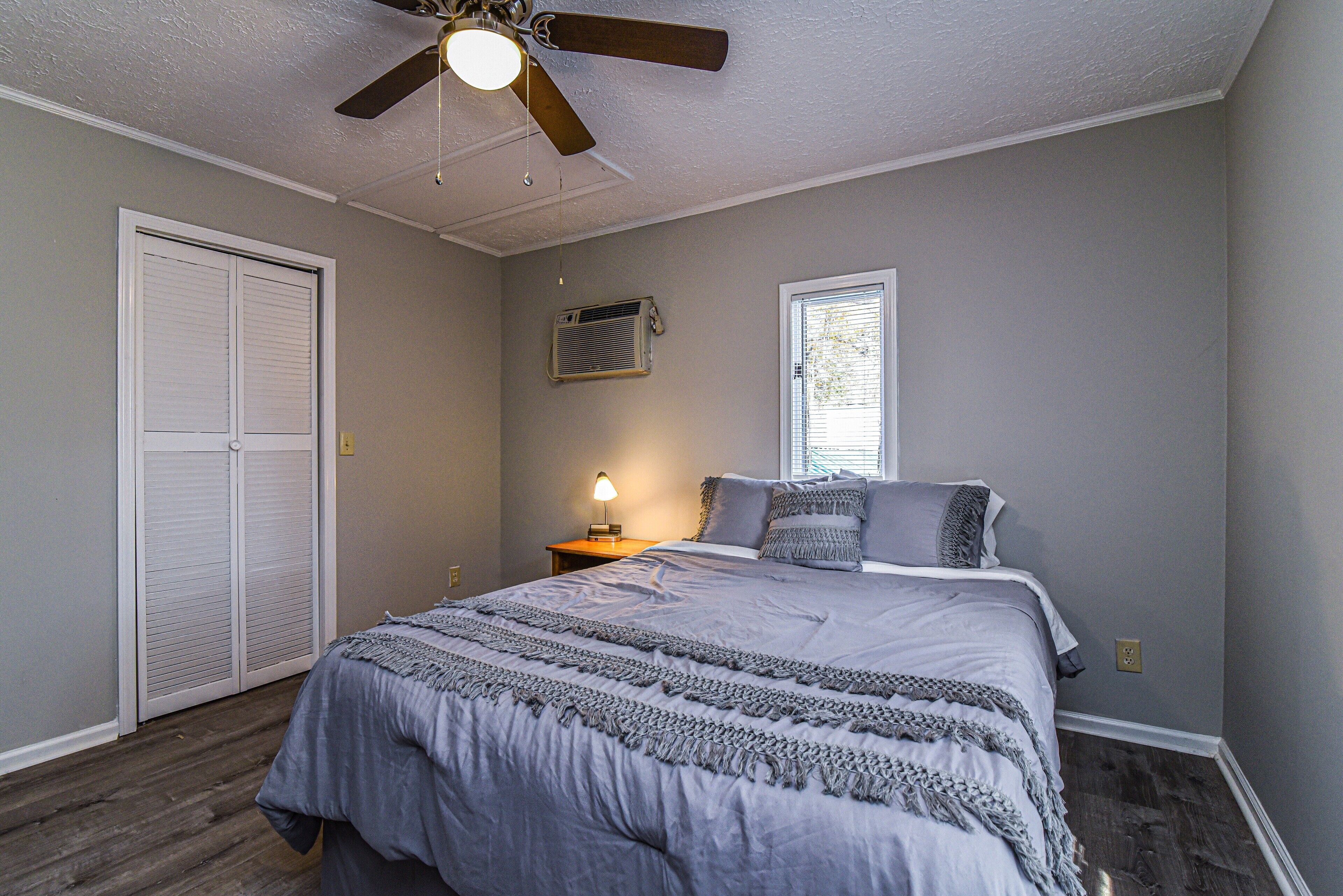 Economy Apartment | 1 bedroom, iron/ironing board, WiFi (free), individually decorated
