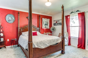 3 habitaciones, tabla de planchar con plancha, internet y ropa de cama 