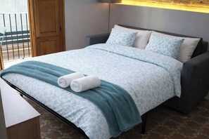 2 bedrooms, WiFi, bed sheets