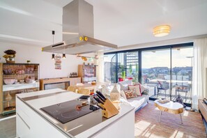 Interior - Exclusive, quiet urbanization Oasis 325 (AN)