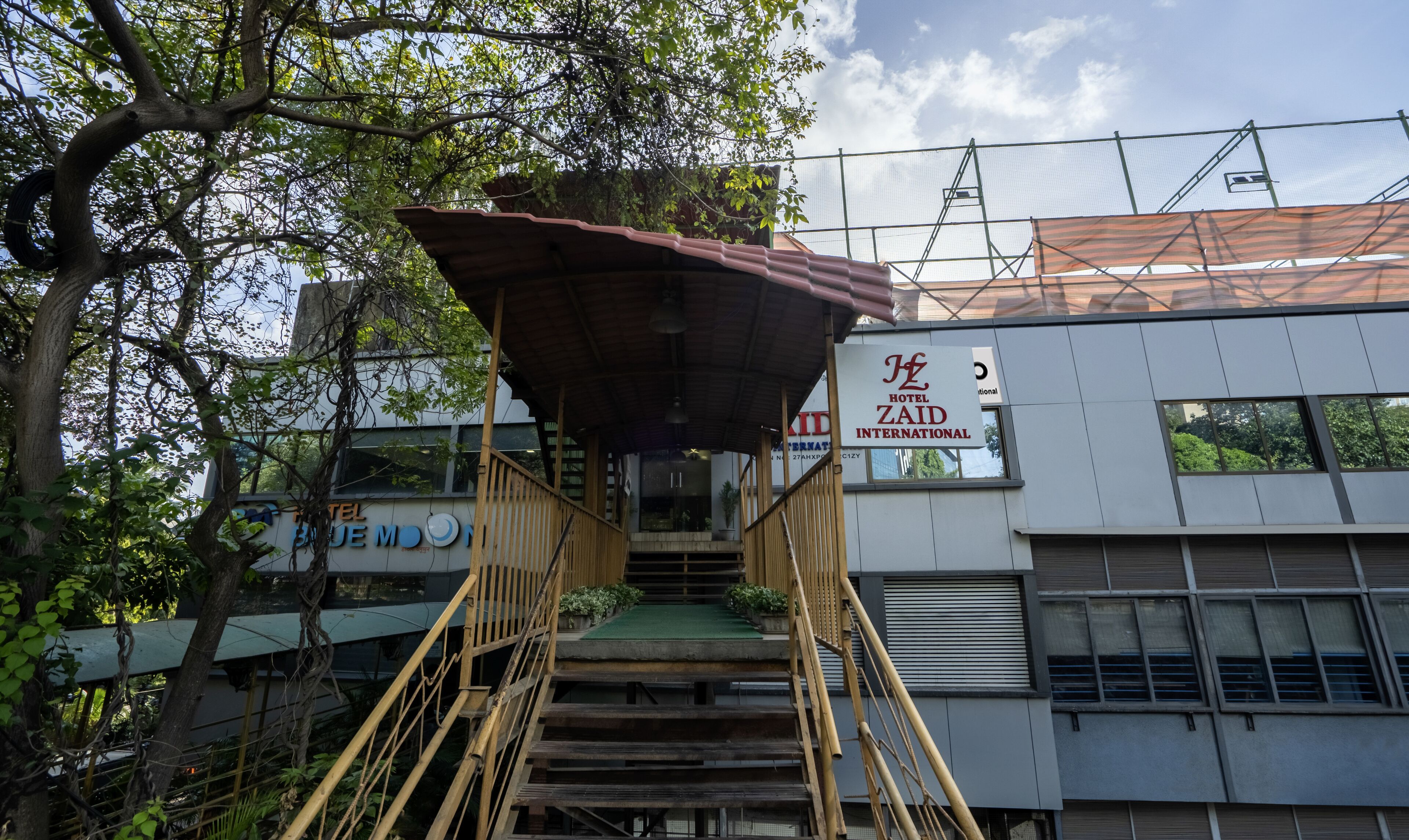 Photo - Treebo Zaid International Powai