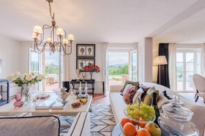 Villa | 3 bedrooms - Villa Flora in Montecarlo (Montecarlo)