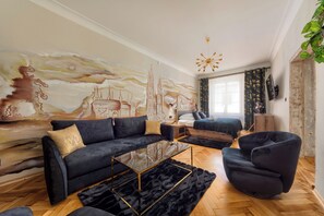 Hypo-allergenic bedding, individually decorated, individually furnished - Mikołajska 5 Apartments (Kraków)