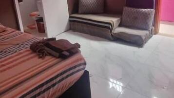 Traditional Room | 1 bedroom, free WiFi