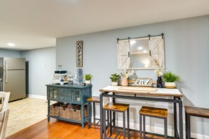 Interior - Lakefront Home w/ Screened Porches in Frostproof! (Frostproof)
