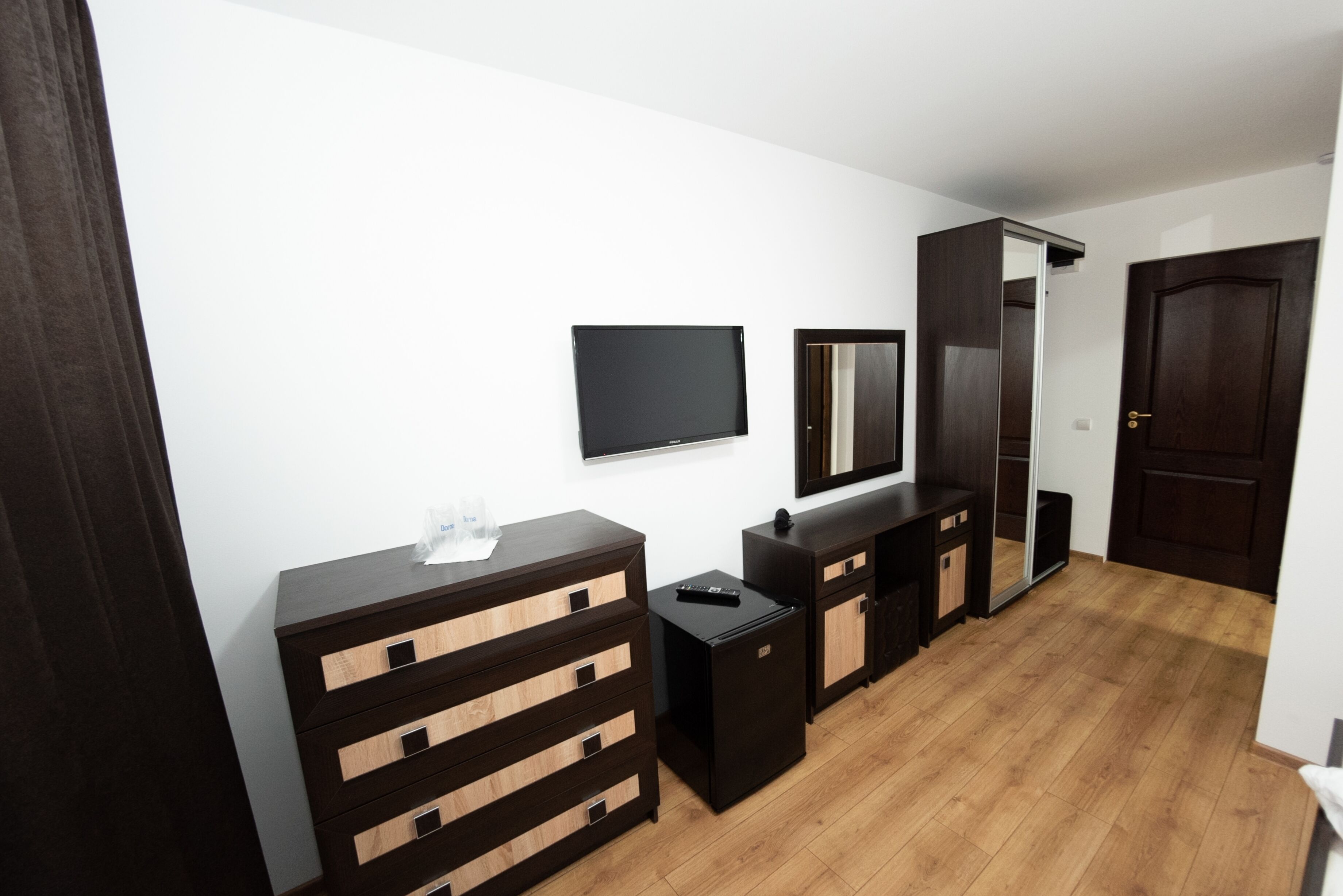 Chambre Double Standard | Literie hypoallergénique, bureau