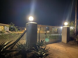 Fachada de la propiedad