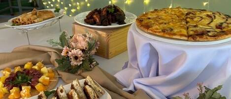 Breakfast, lunch, dinner served; garden views