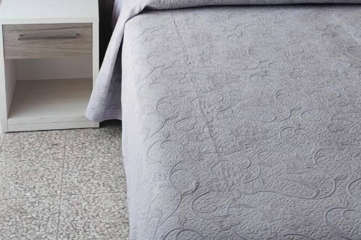 Standard Double or Twin Room | In-room safe, desk, laptop workspace, free WiFi