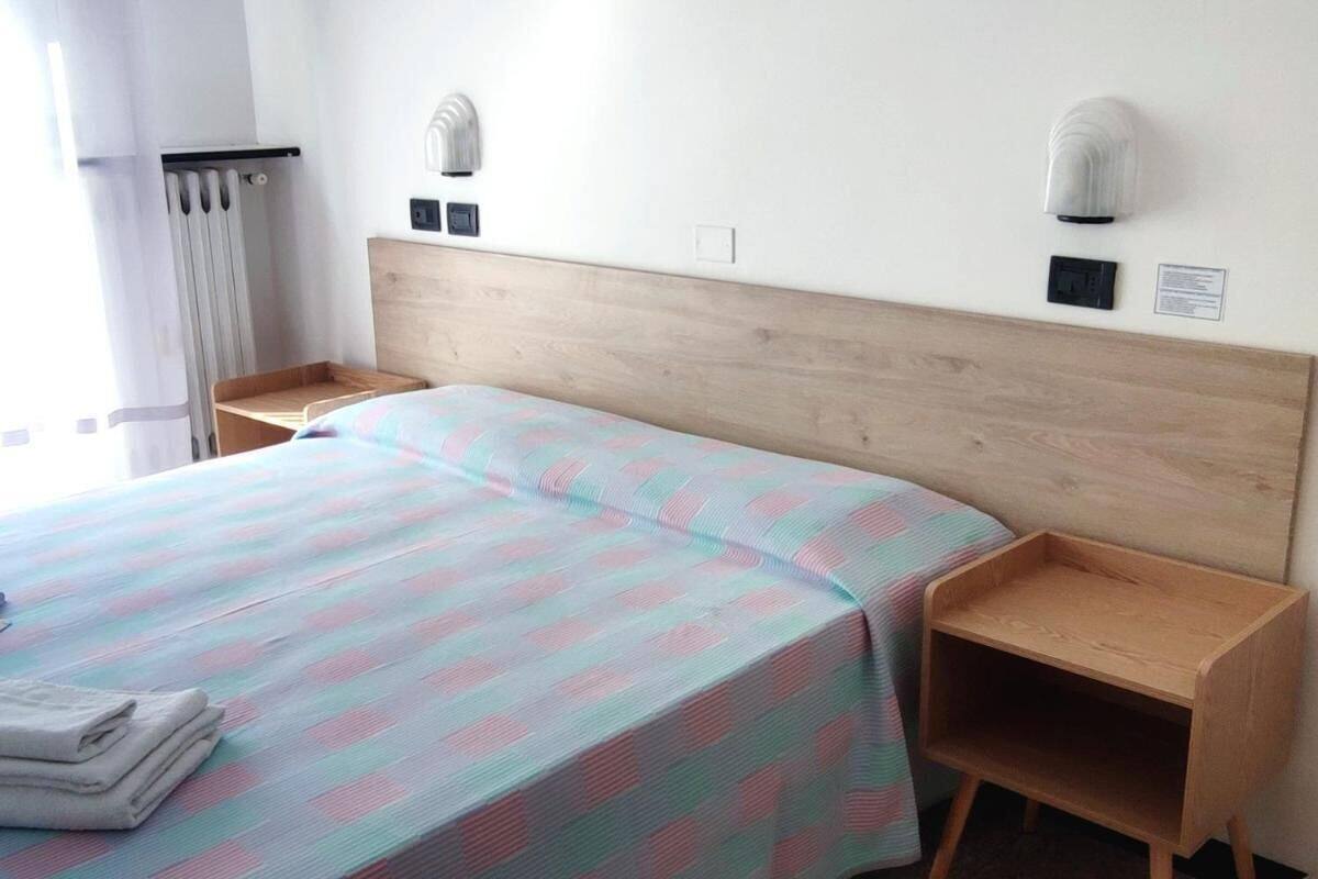 Habitación económica con 1 cama matrimonial o 2 individuales