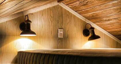 Unique Tiny House-farm Stay