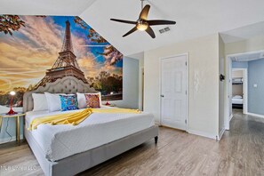 3 bedrooms, iron/ironing board, free WiFi, bed sheets