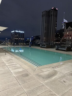 Pool - Downtown Los Angeles Luxury Vibe Getaway (Vernon)