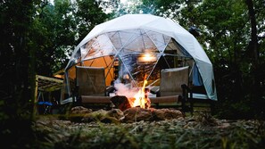 Property grounds - Romantic Honeymoon Dome in Hochatown | HoneyDome (Broken Bow)