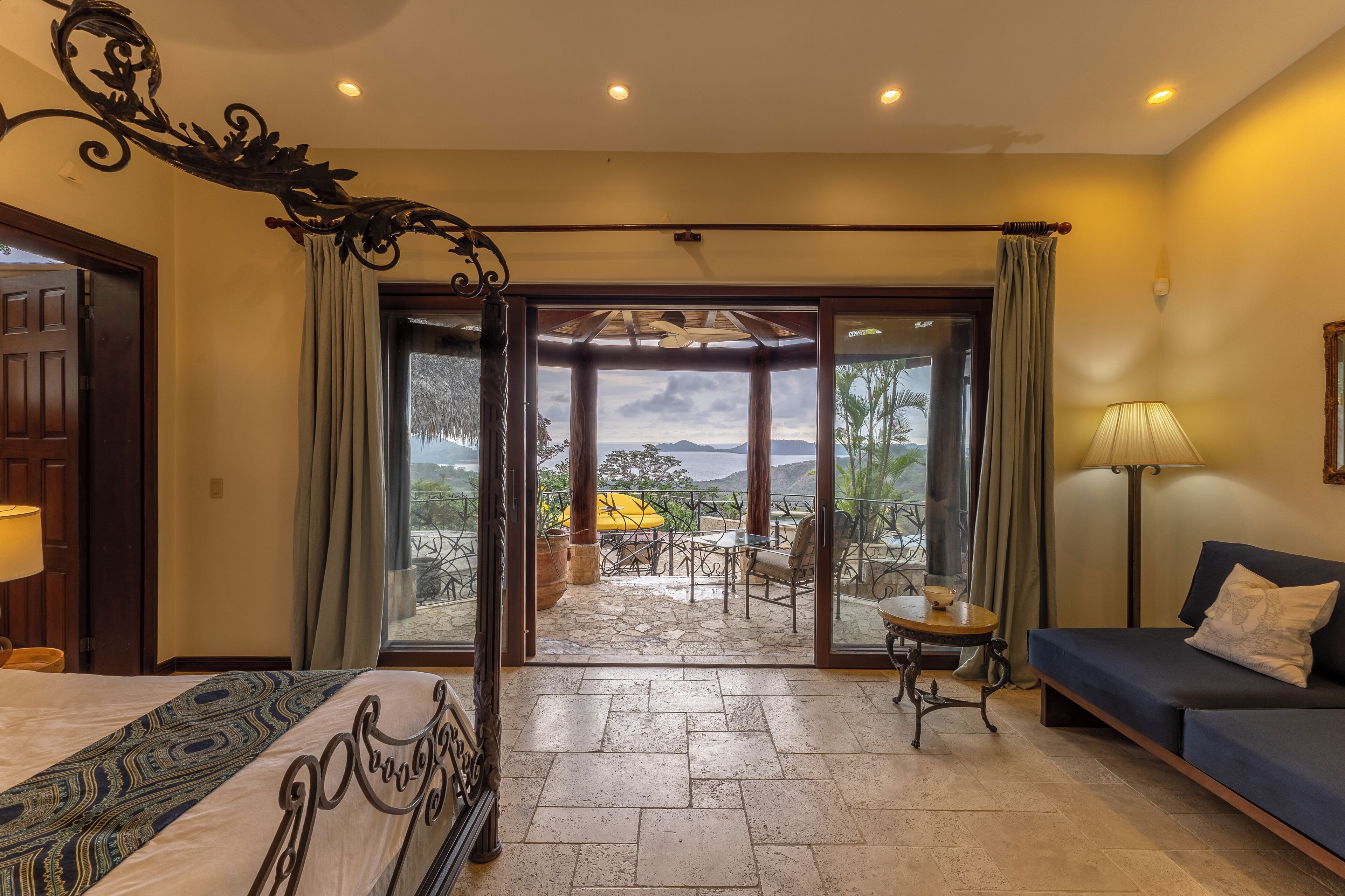 6 間睡房、熨斗/熨衫板、免費 Wi-Fi、床單