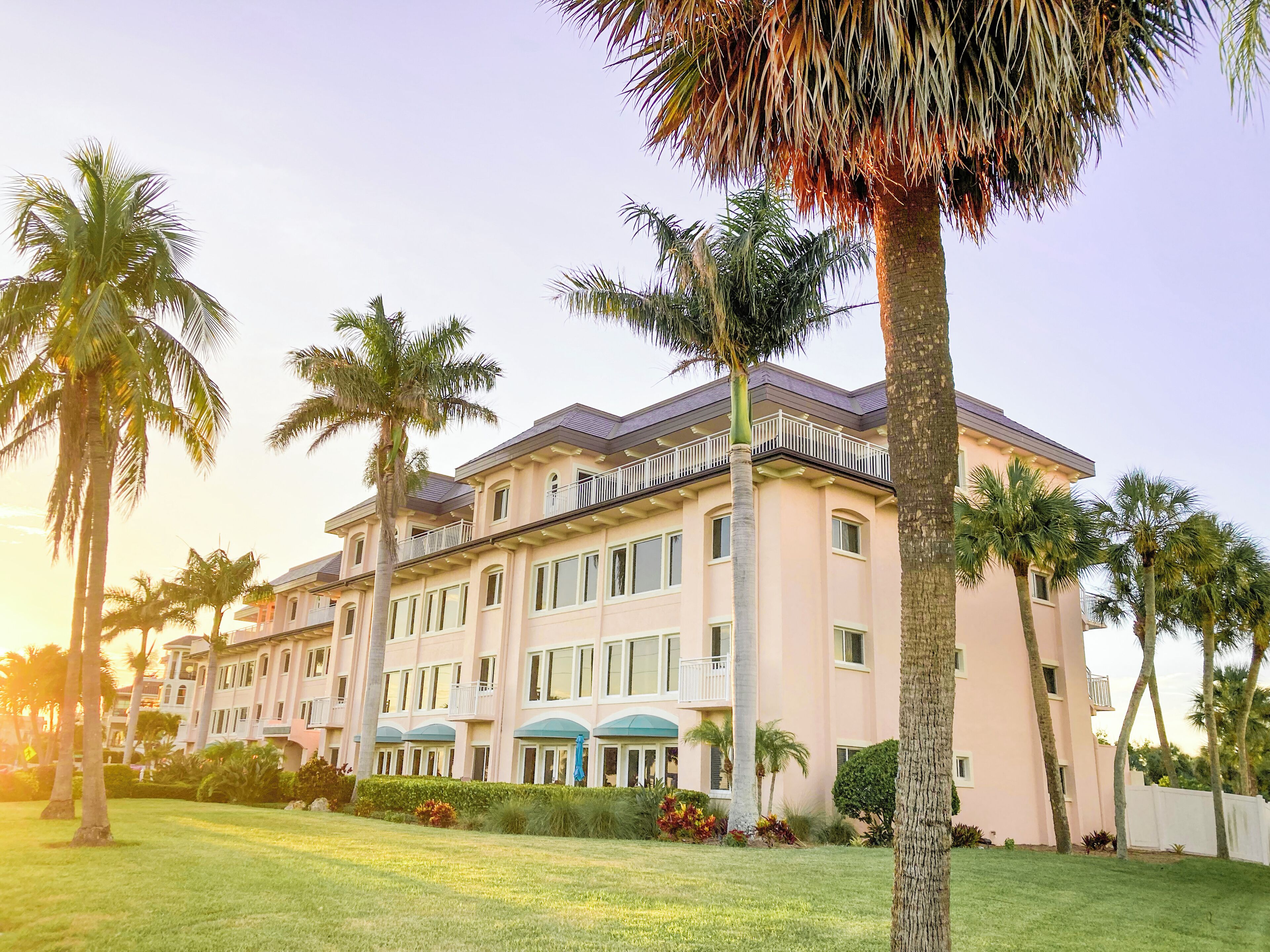 Sunset Royale Condominiums
