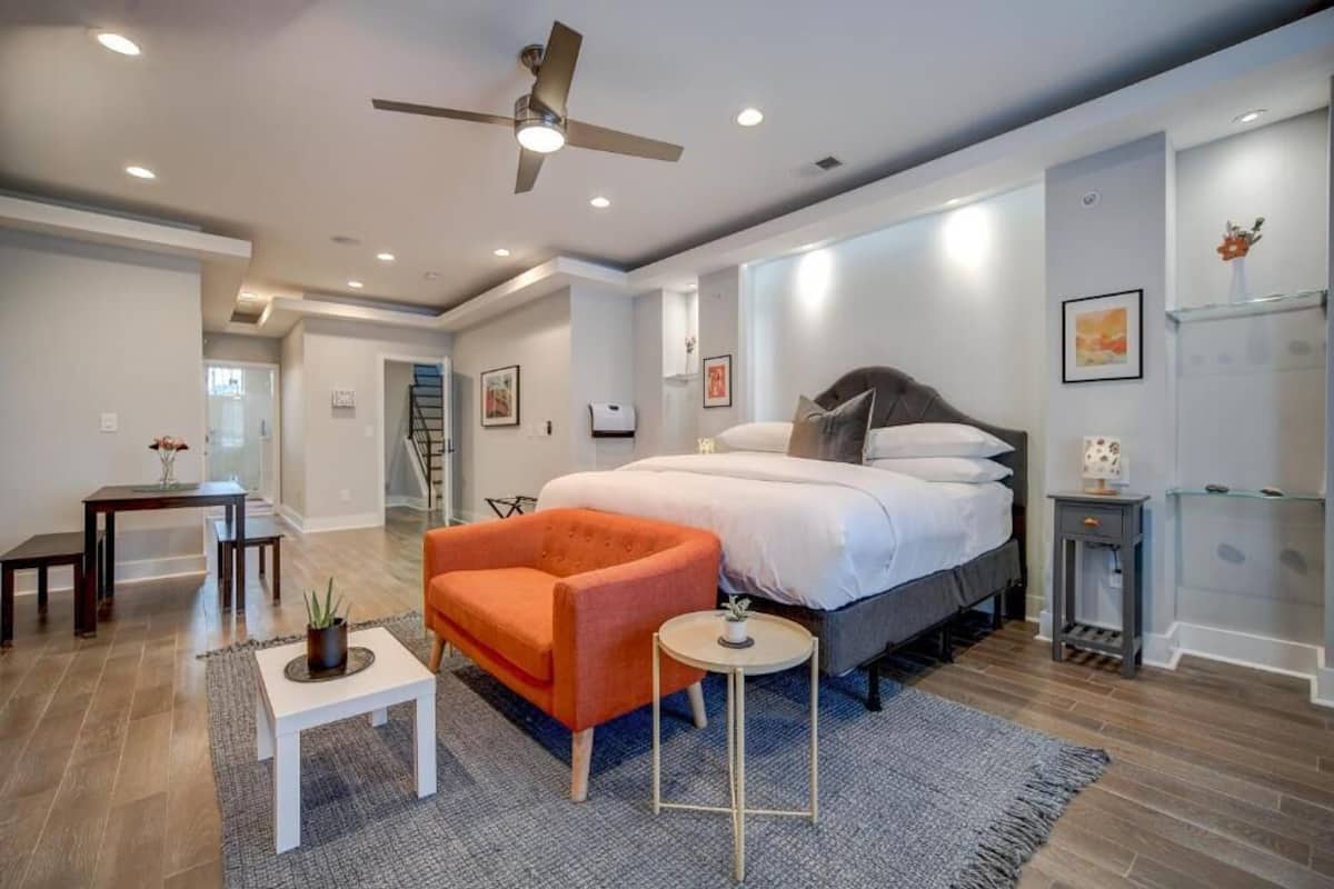 Luxury Suite | 1 bedroom, premium bedding, down duvets, pillow-top beds