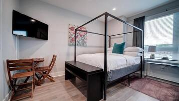 Standard Double Room | Premium bedding, down comforters, pillowtop beds, blackout drapes