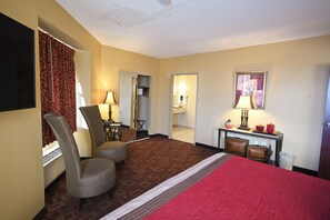 Romantic Suite, Jetted Tub