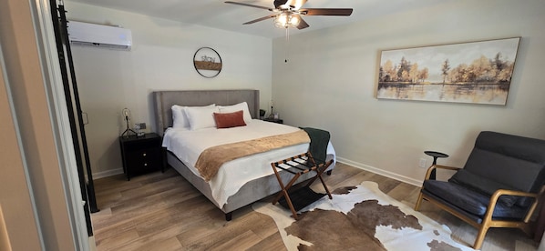 1 bedroom, iron/ironing board, WiFi, bed sheets